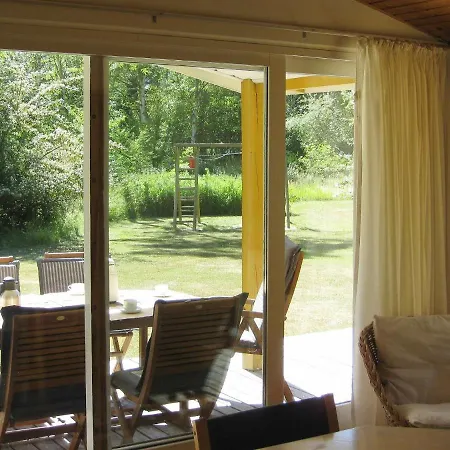 Cozy Holiday In Near Sea Dannemare